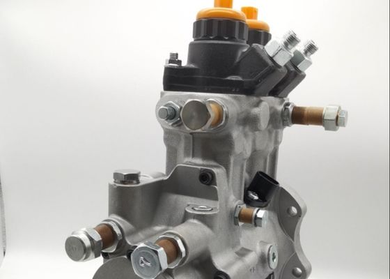 Mitsubishi Engine Spare Parts Engine Fuel Injection Pump ME131603 Injector ME132615